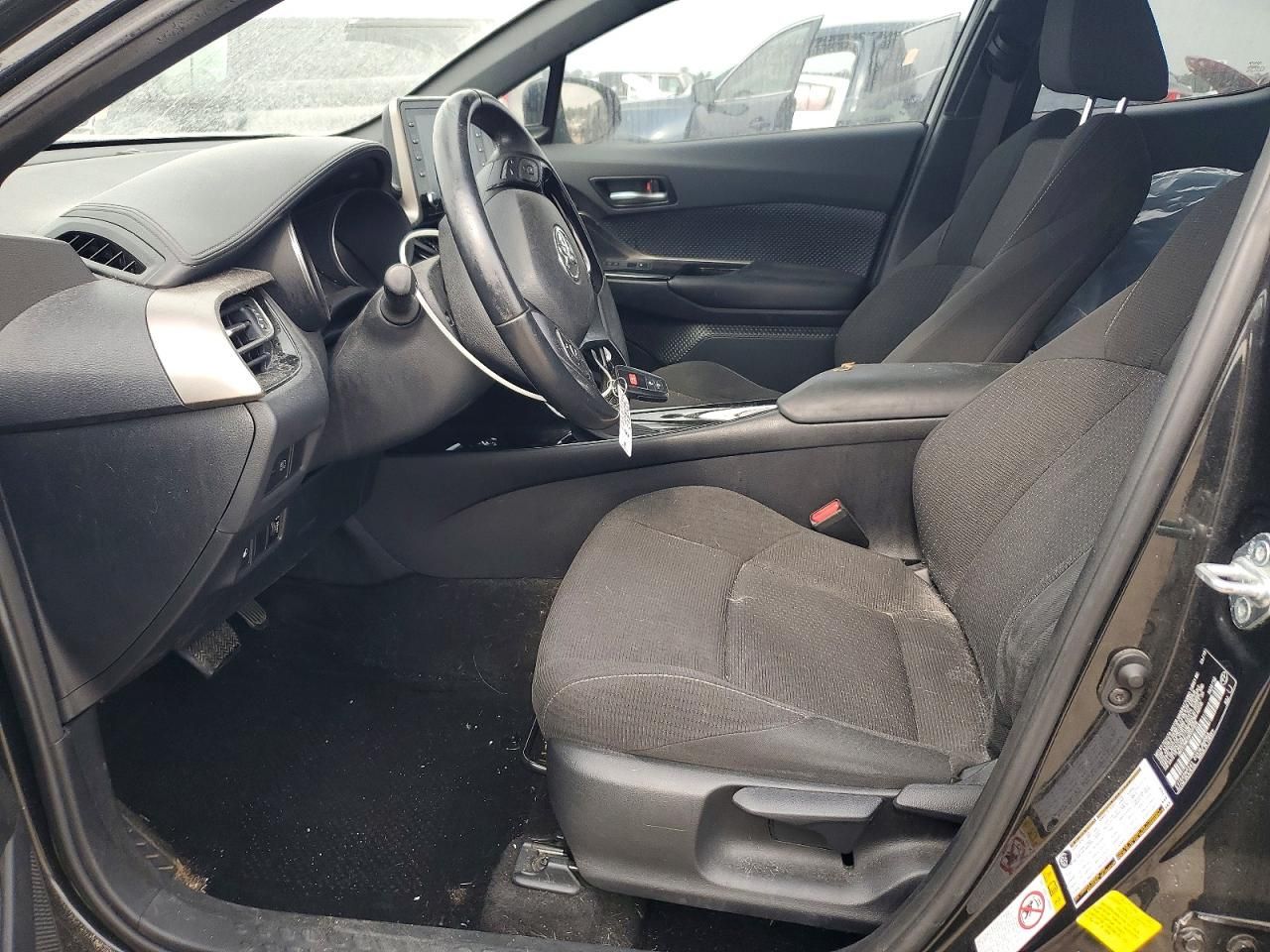 2019 Toyota C-hr xle