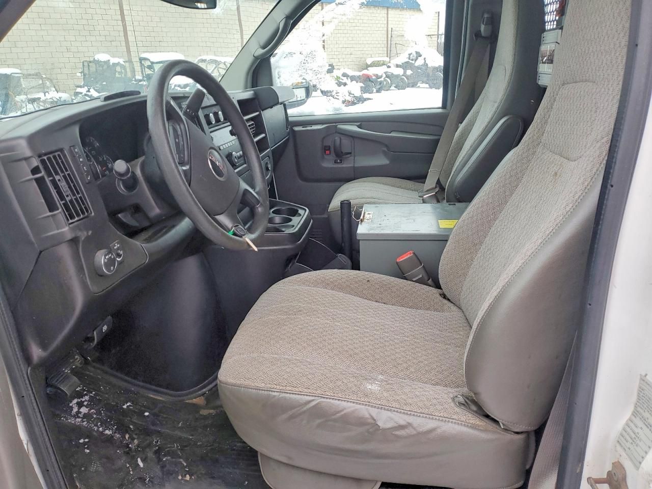 2014 GMC Savana G2500 Utility / Service Van