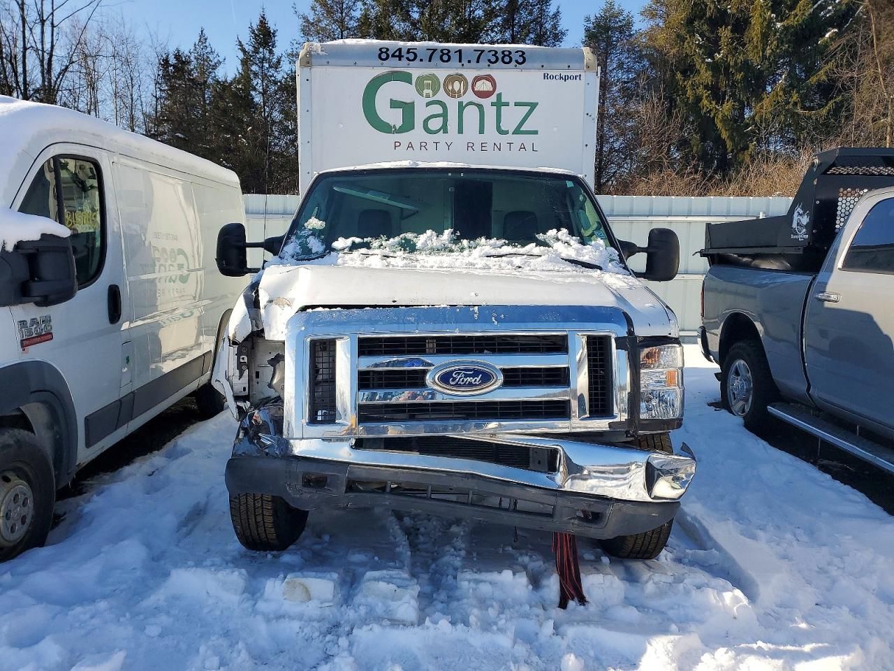 2015 Ford E350 BOX Truck