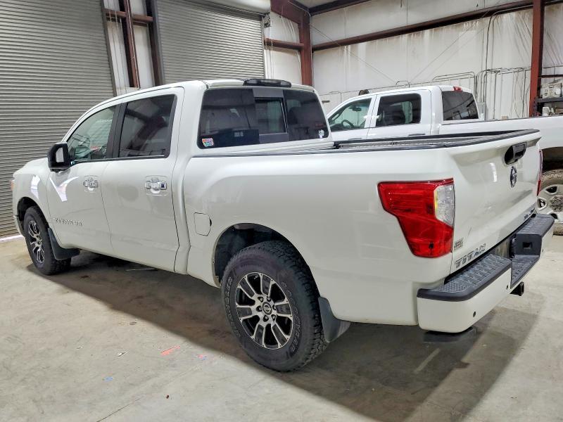 2020 Nissan Titan SV