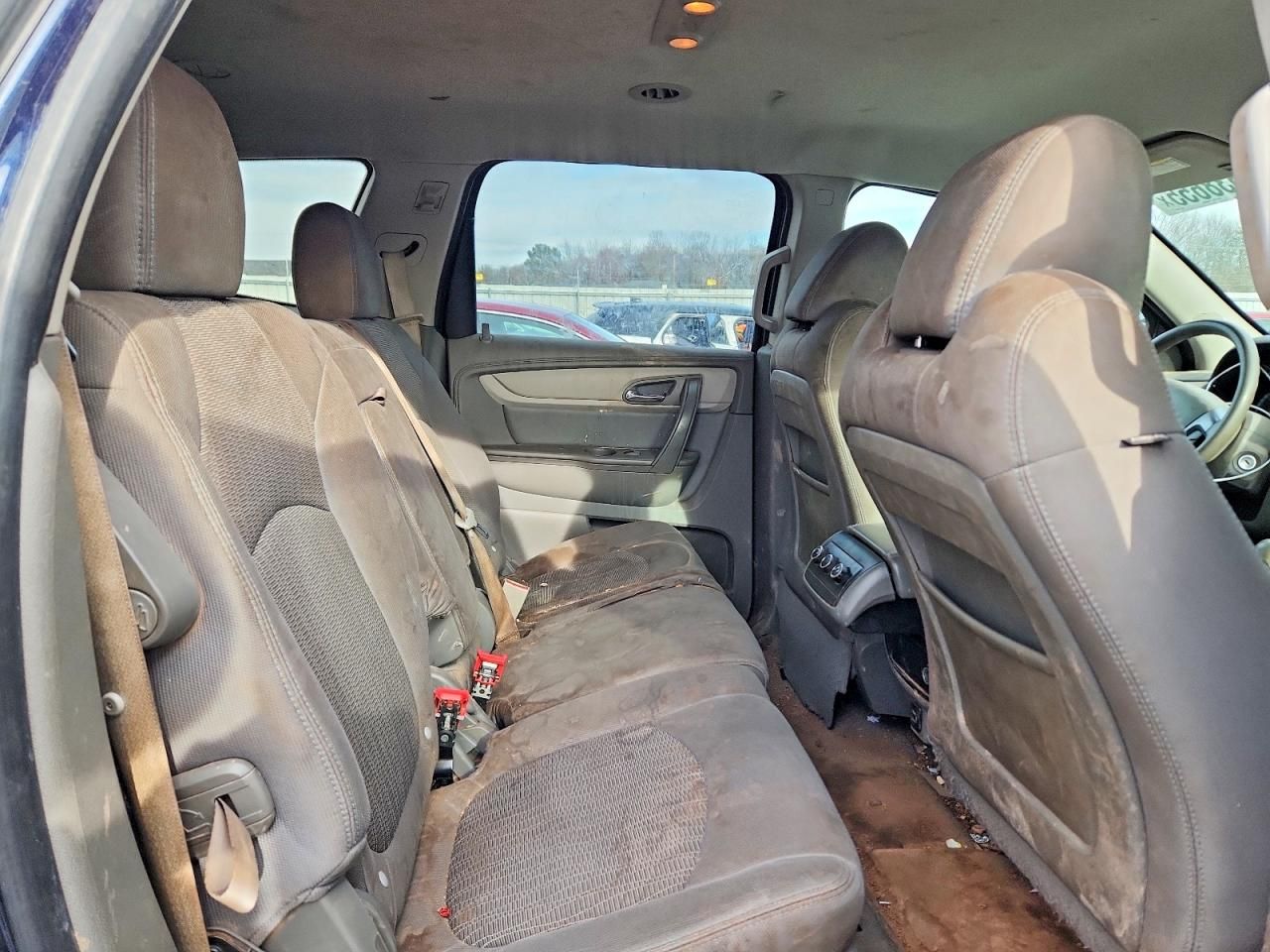 2017 Chevrolet Traverse ls