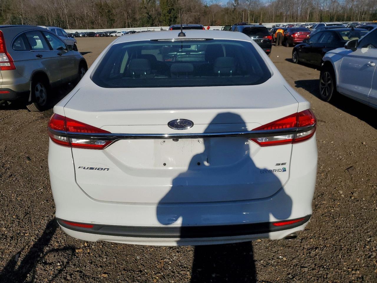 2018 Ford Fusion se Hybrid