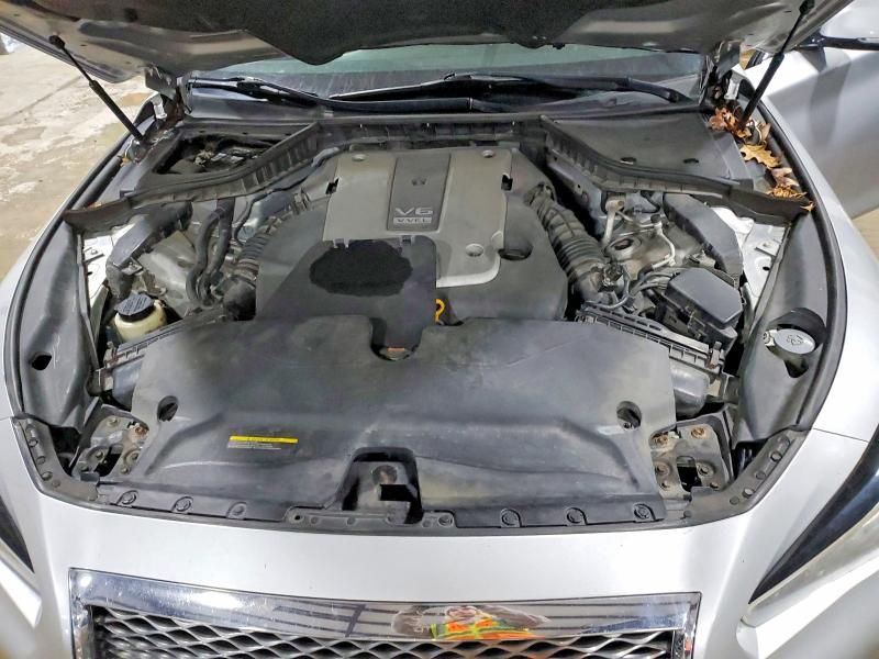 2014 Infiniti Q50 Base