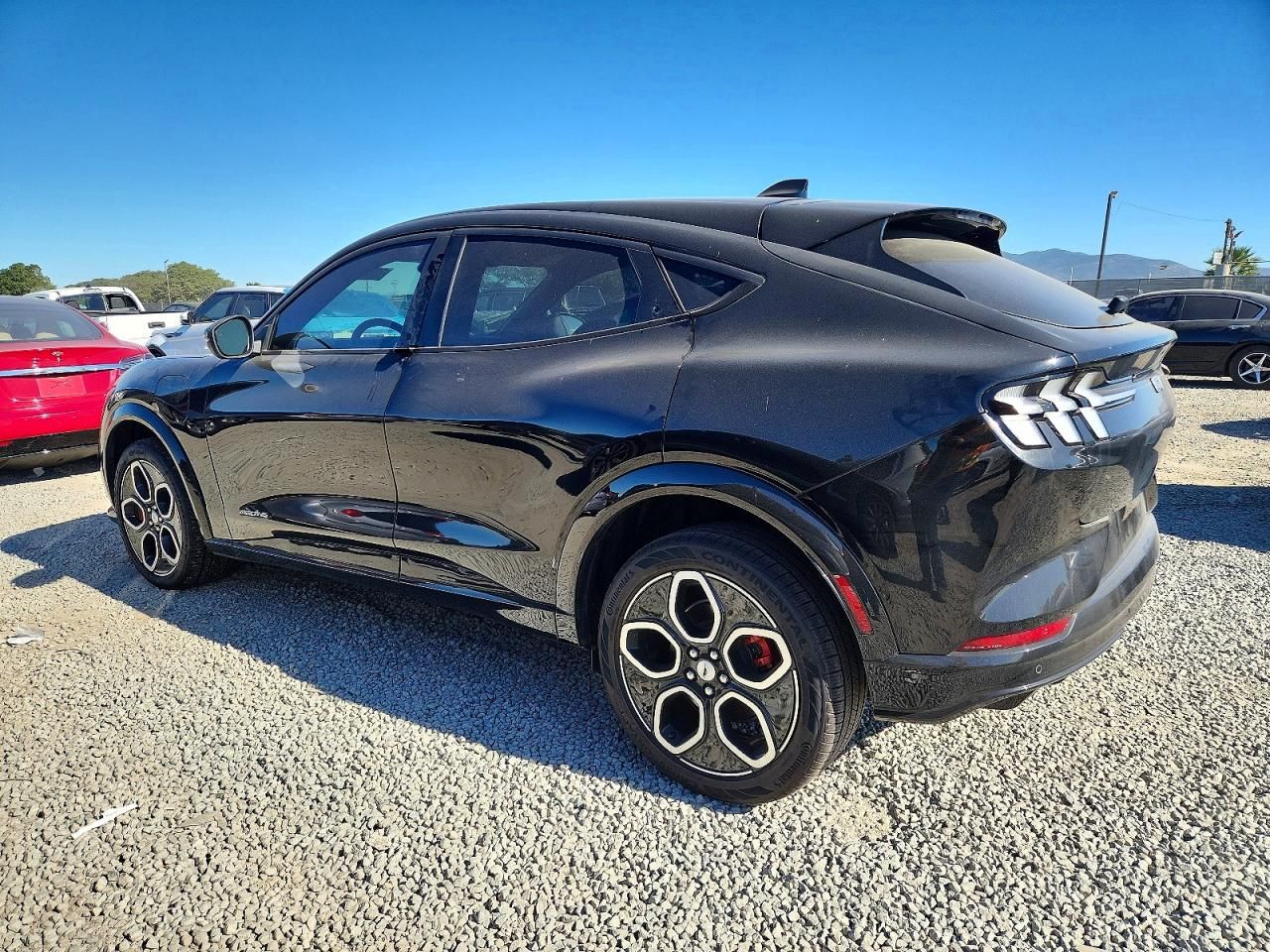 2022 Ford Mustang Mach-e gt