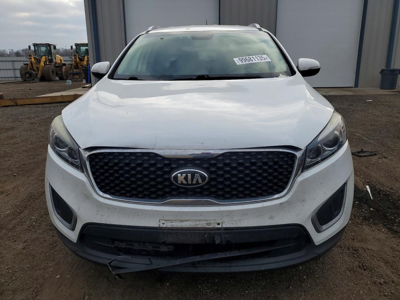 2017 KIA Sorento lx V6