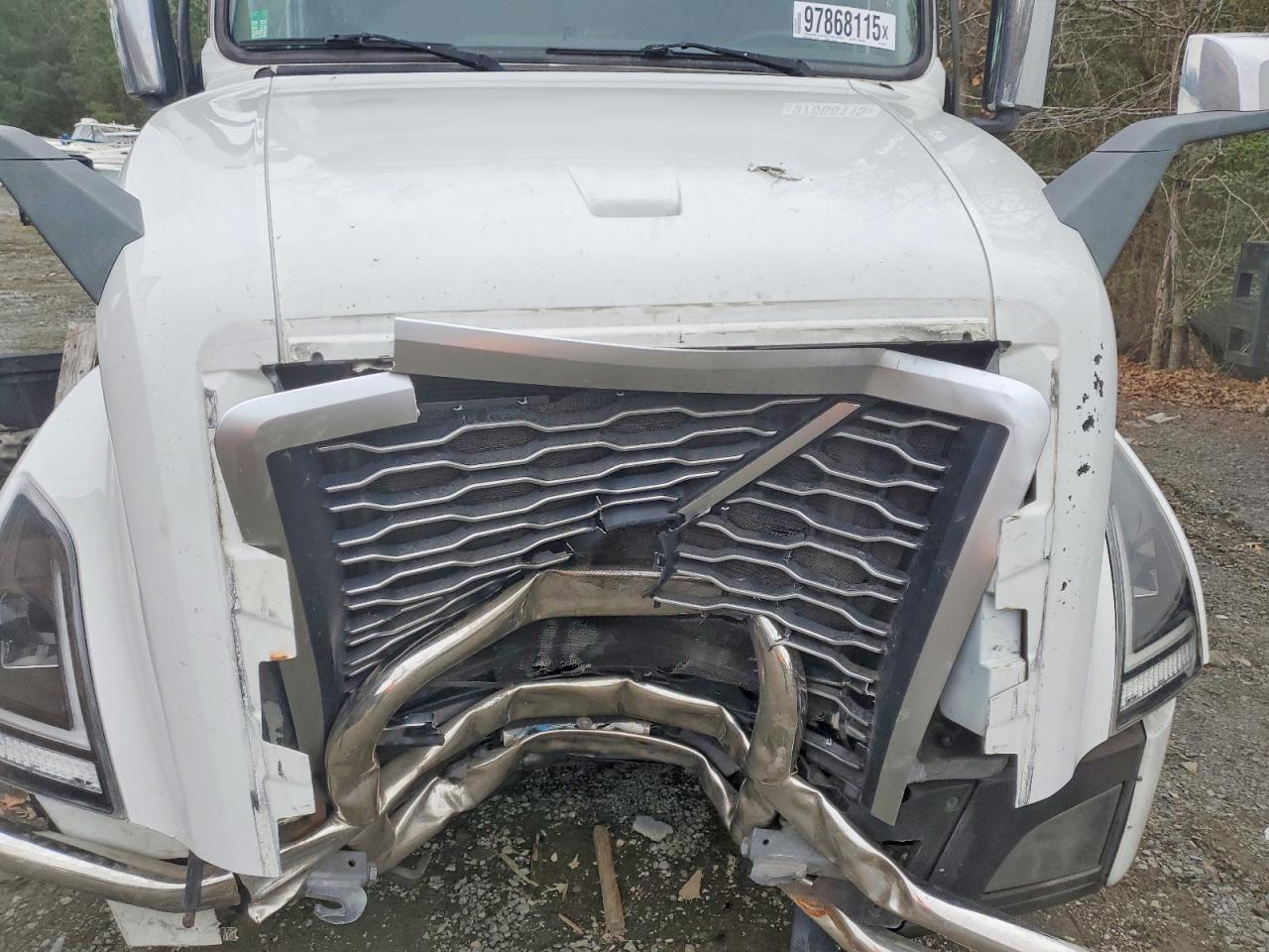 2019 Volvo VNL Semi Truck
