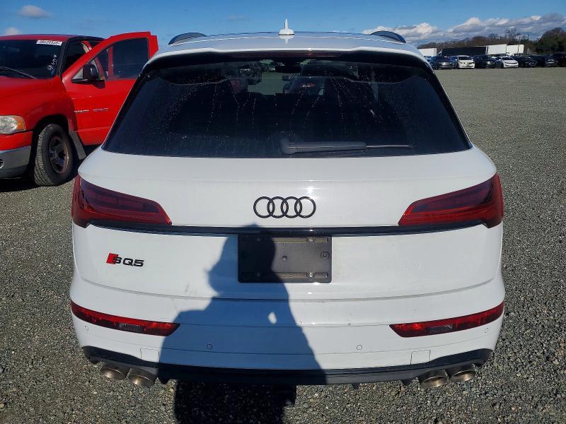 2023 Audi SQ5 Prestige