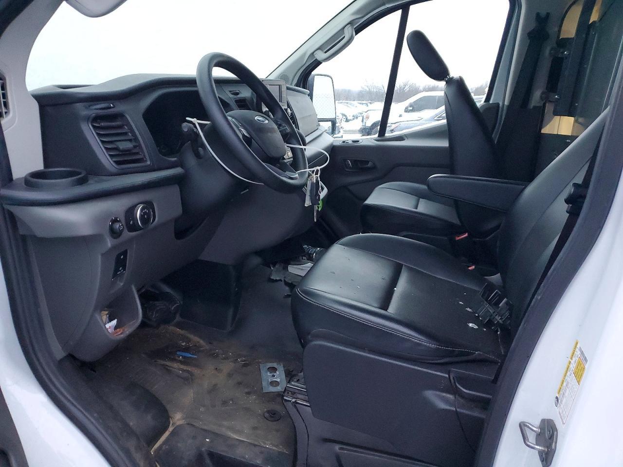 2024 Ford Transit T-250
