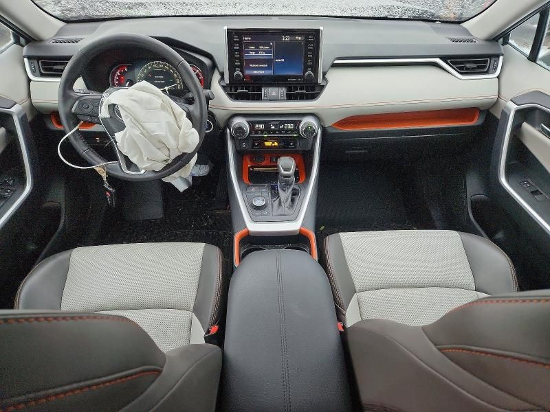 2020 Toyota Rav4 Adventure