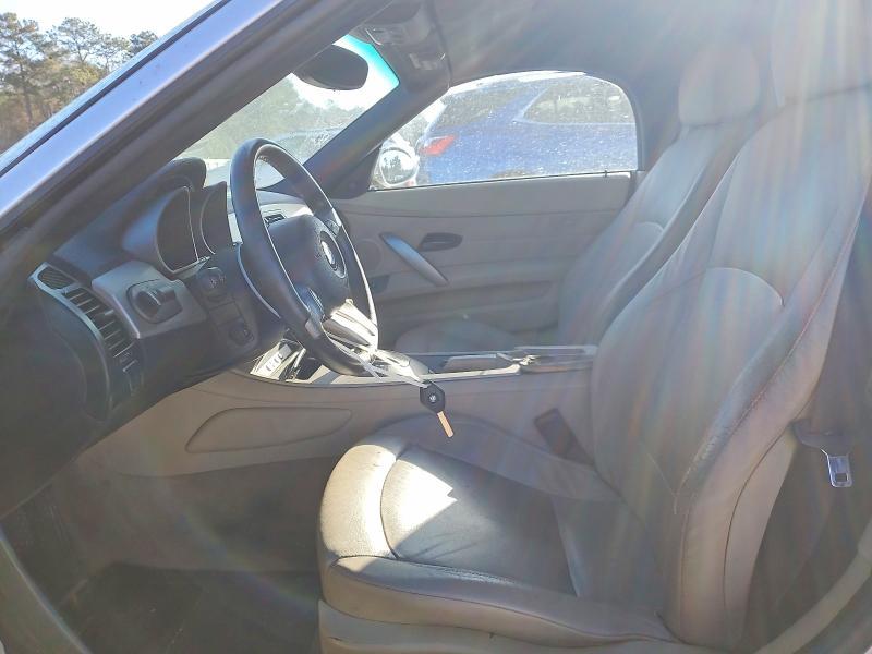 2004 BMW Z4 2.5