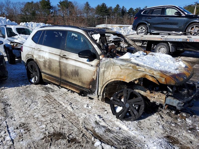 2023 Volkswagen Tiguan se R-line Black