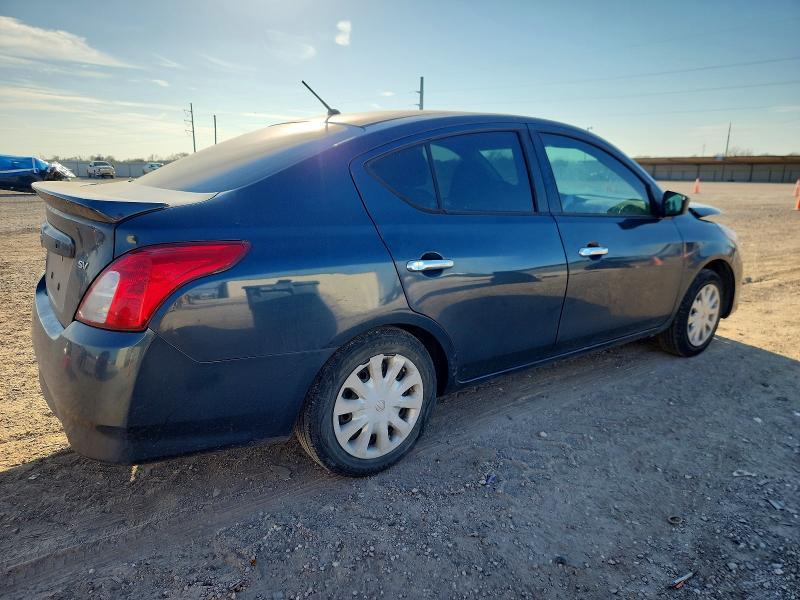 2017 Nissan Versa s