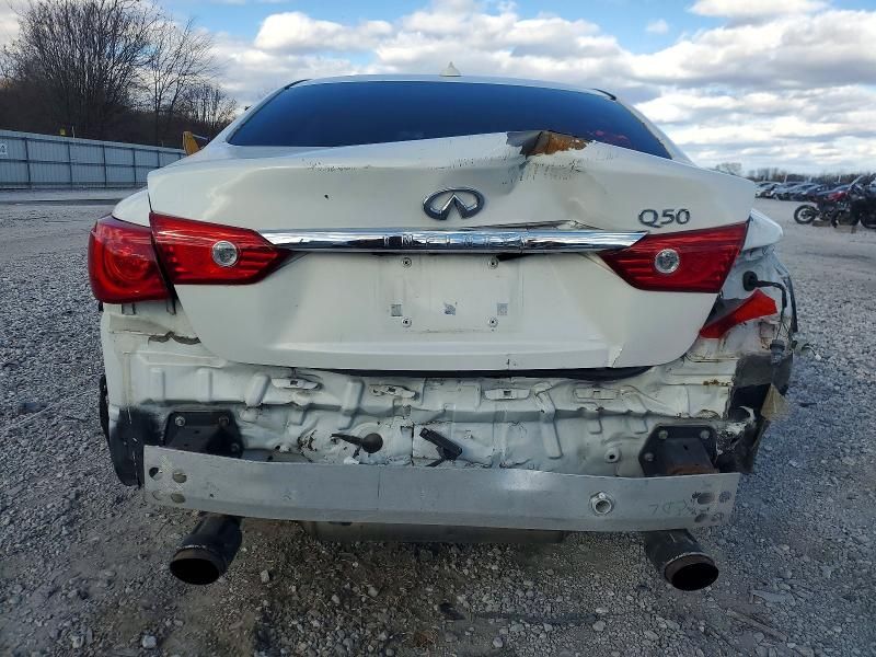 2015 Infiniti Q50 Base