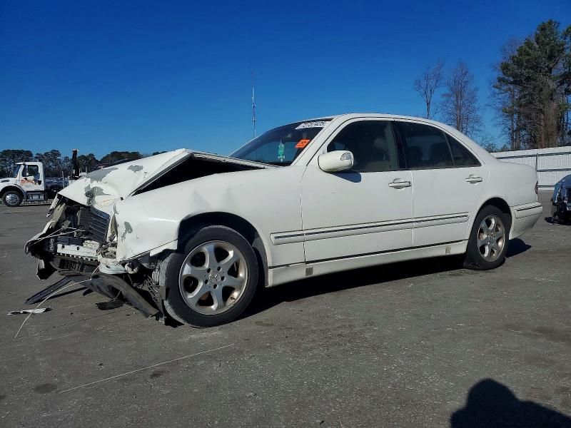 2002 Mercedes-Benz E 320