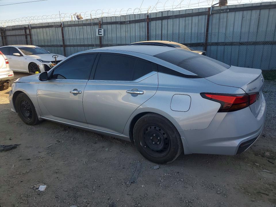 2021 Nissan Altima s