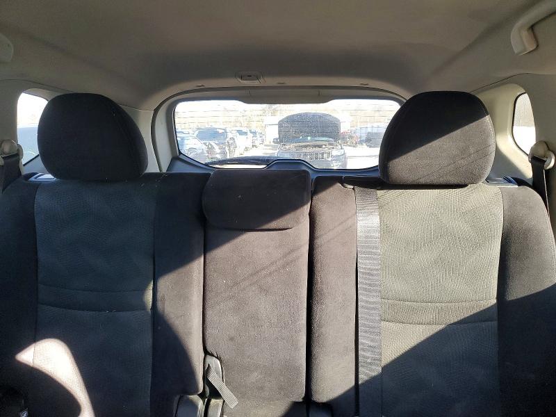 2015 Nissan Rogue sv