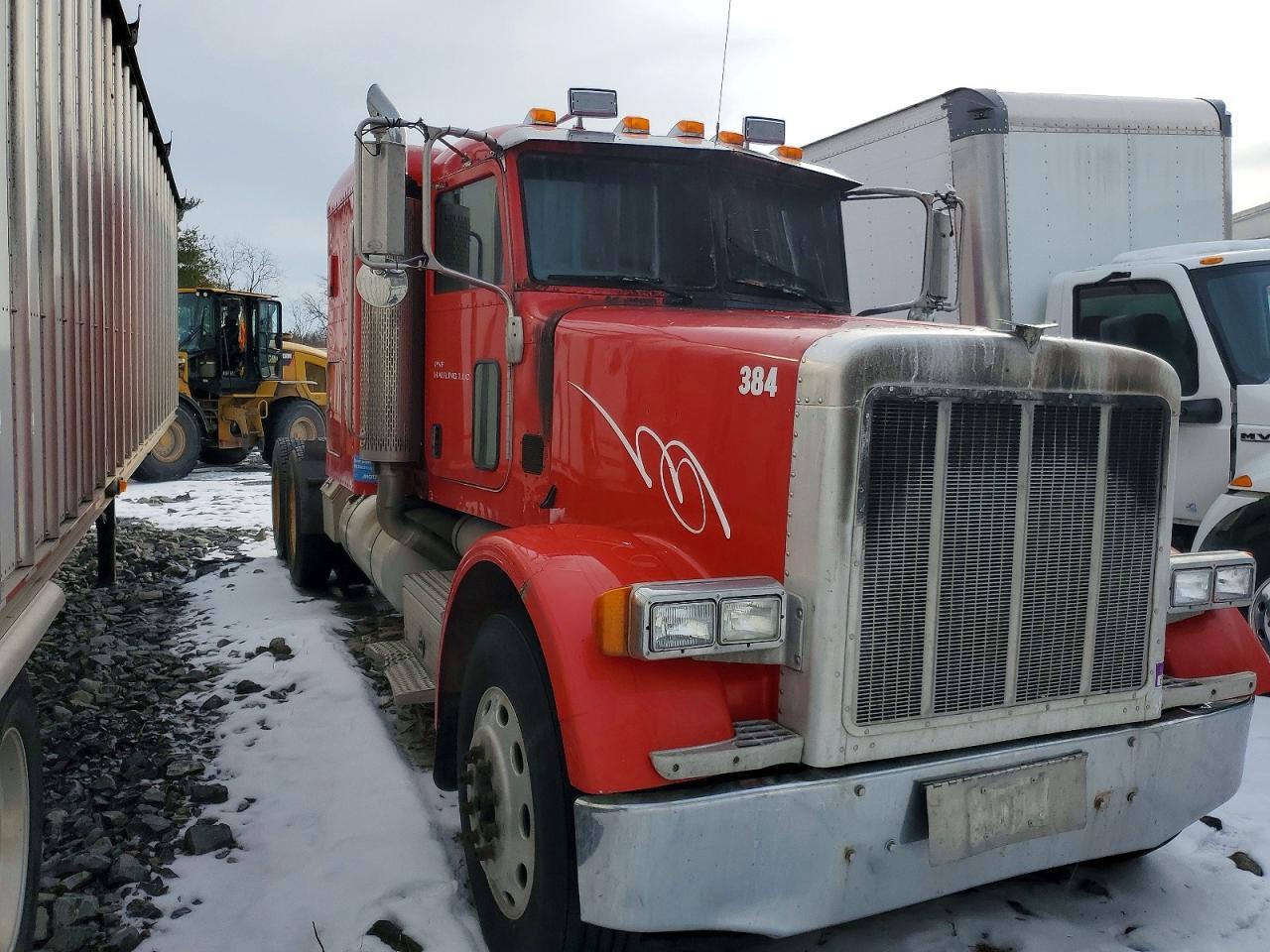 2006 Peterbilt 378 Semi Truck