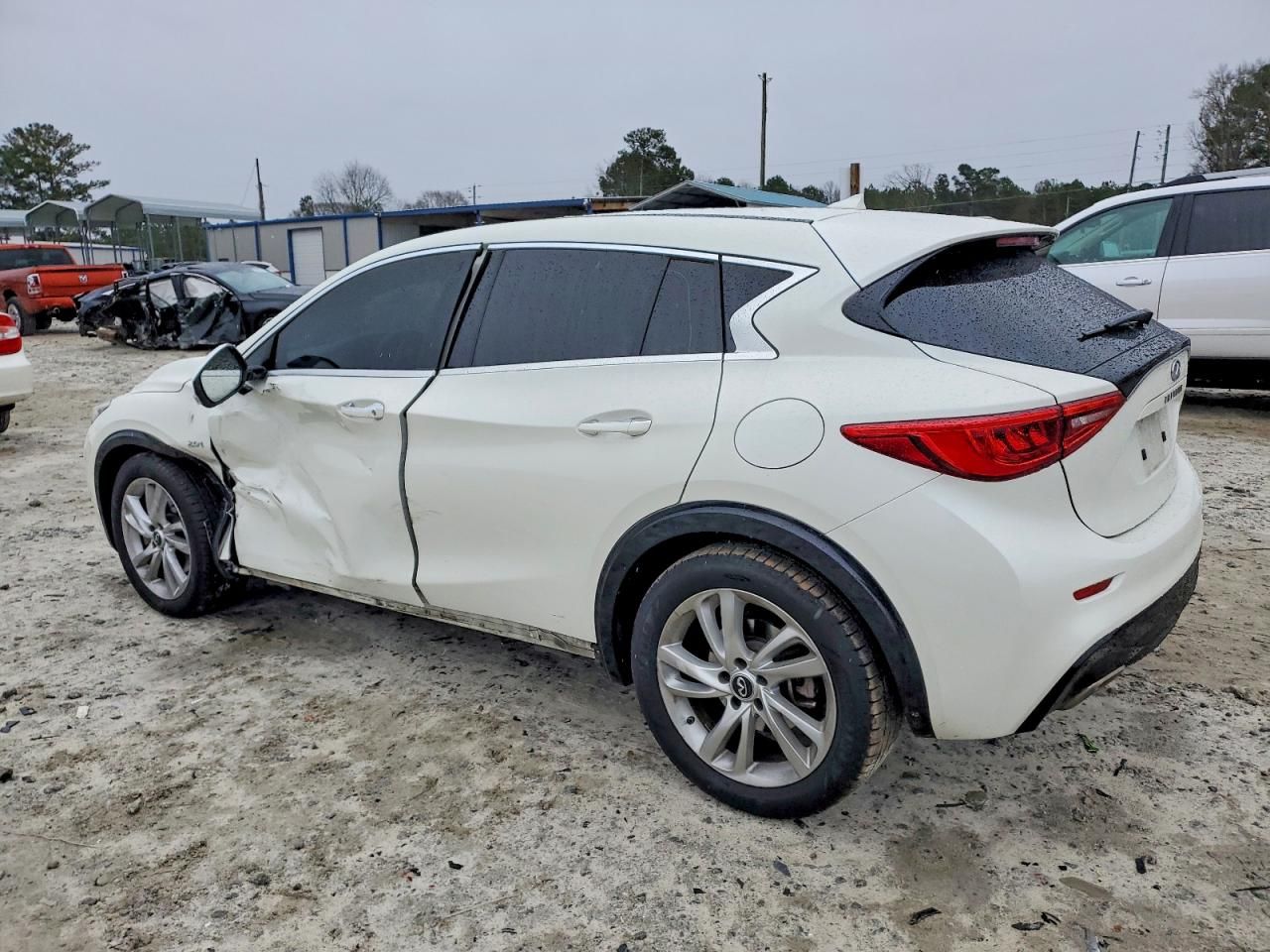 2017 Infiniti Qx30 Base
