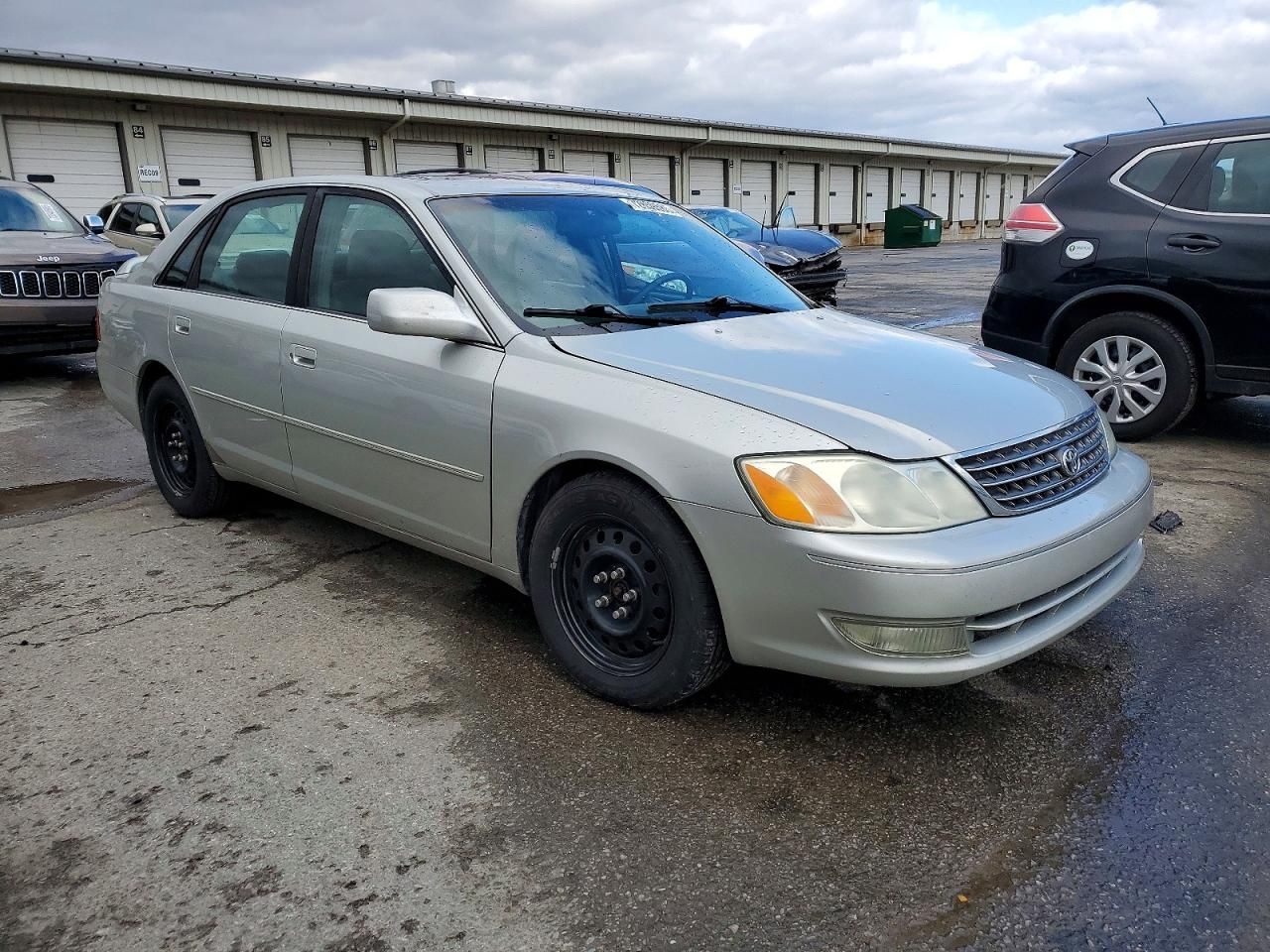 2004 Toyota Avalon xl