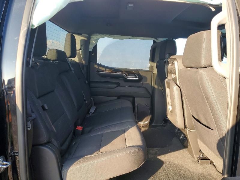 2024 GMC Sierra K1500 Elevation