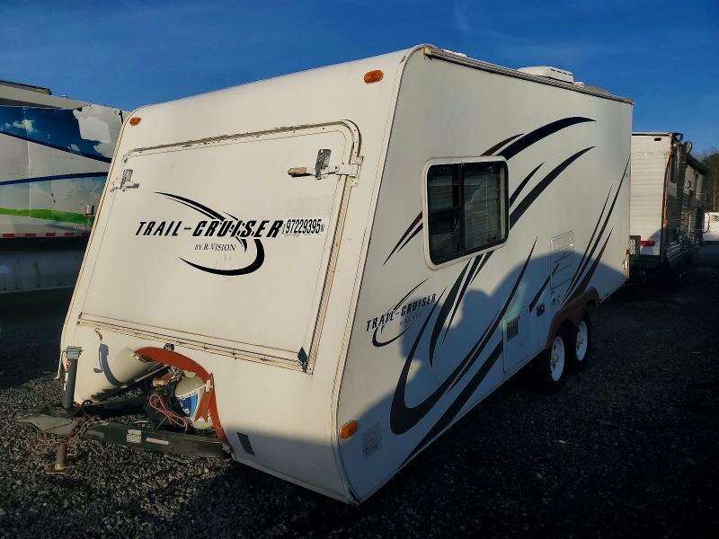 2009 R-Vision Trail Crui