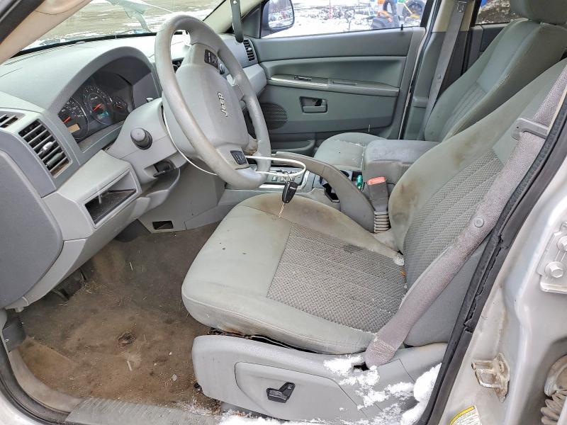 2006 Jeep Grand Cherokee Laredo