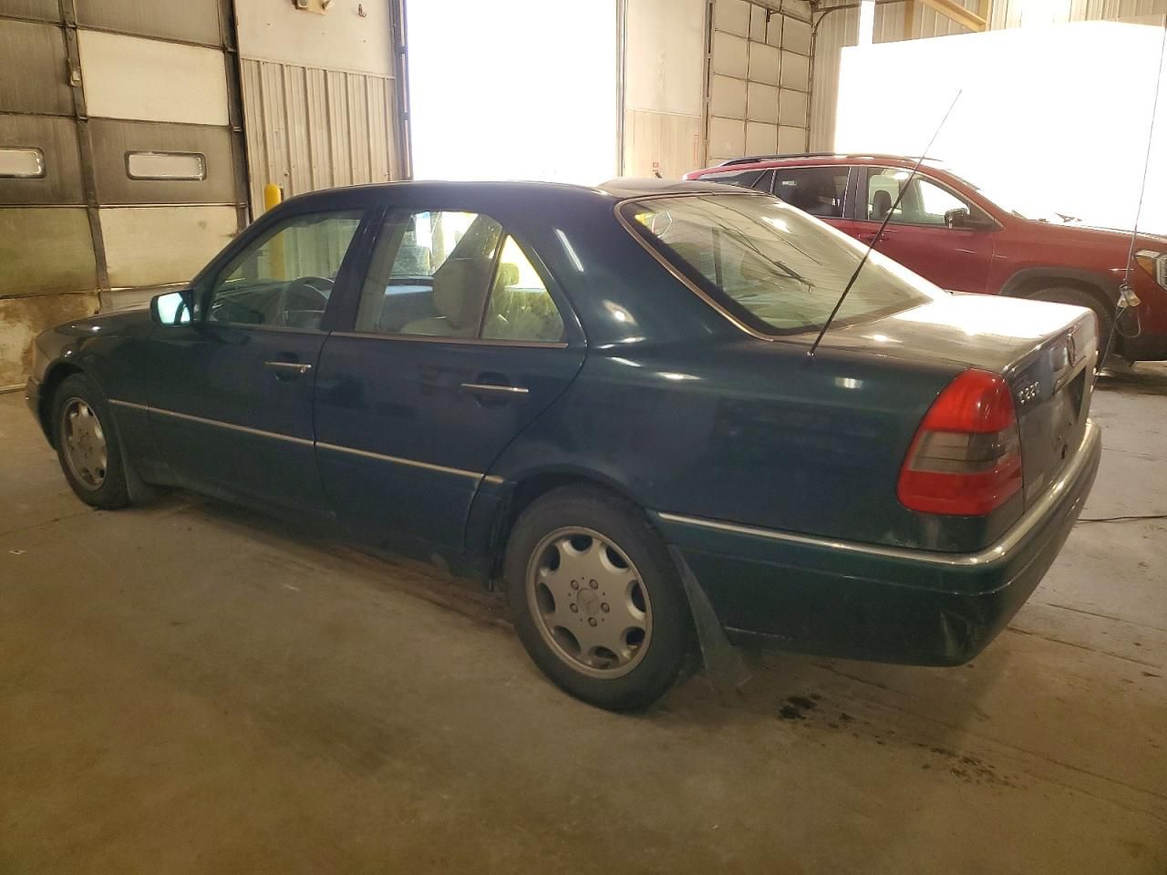 1996 Mercedes-Benz C 220