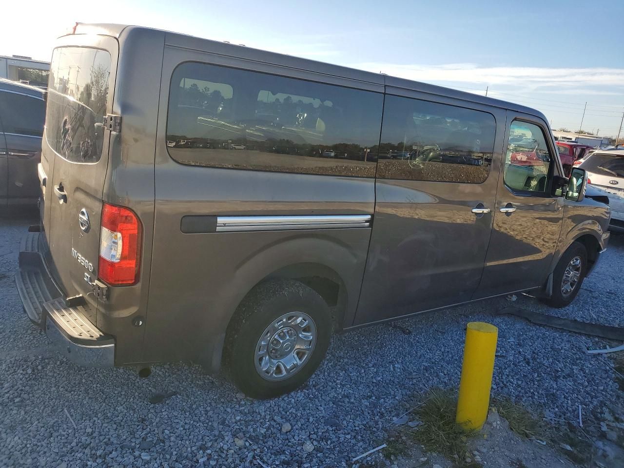 2017 Nissan NV 3500 S