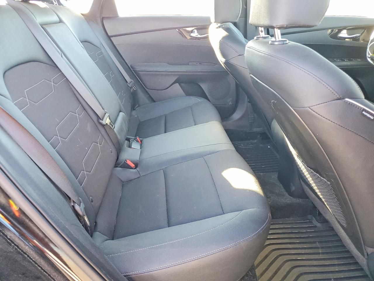 2024 KIA Forte gt Line