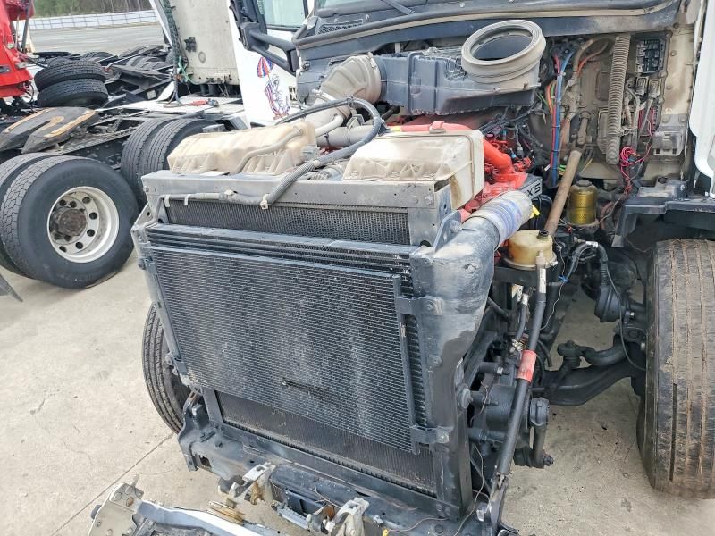 2022 Peterbilt 579 Semi Truck