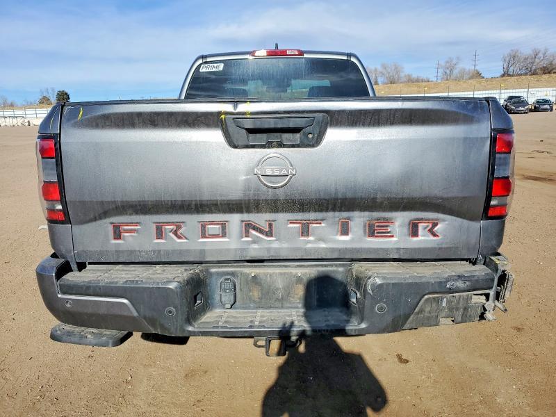 2022 Nissan Frontier sv