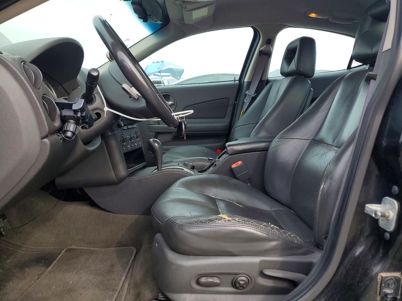 2004 Pontiac Gran Prix