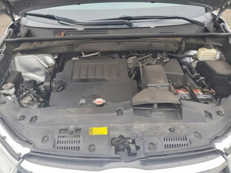 2016 Toyota Highlander Limited