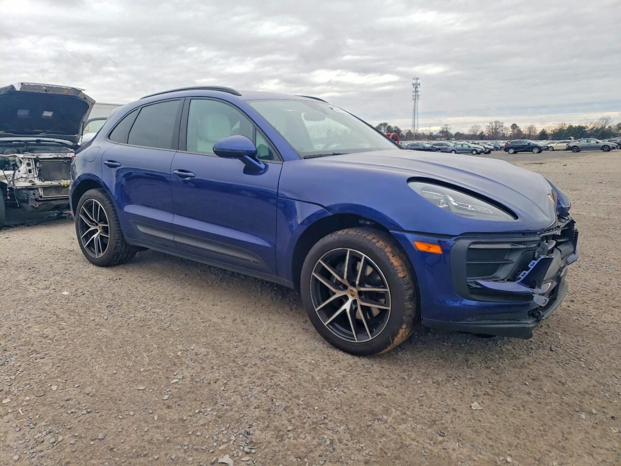 2024 Porsche Macan Base