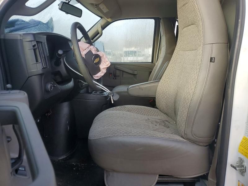 2024 Chevrolet Express 2500 Utility / Service Van