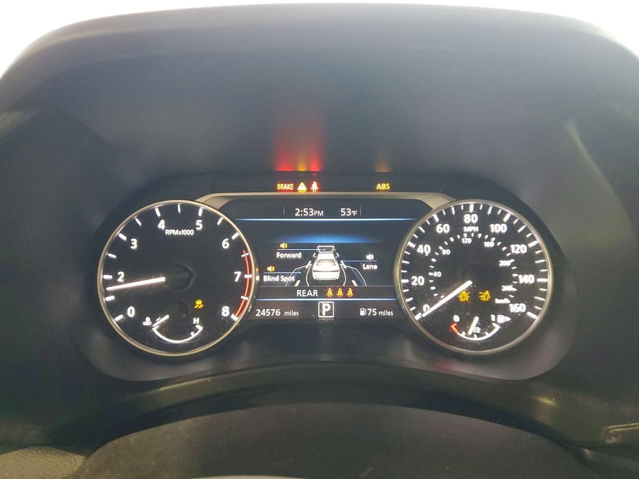 2024 Niss Sentra sv W/continuo