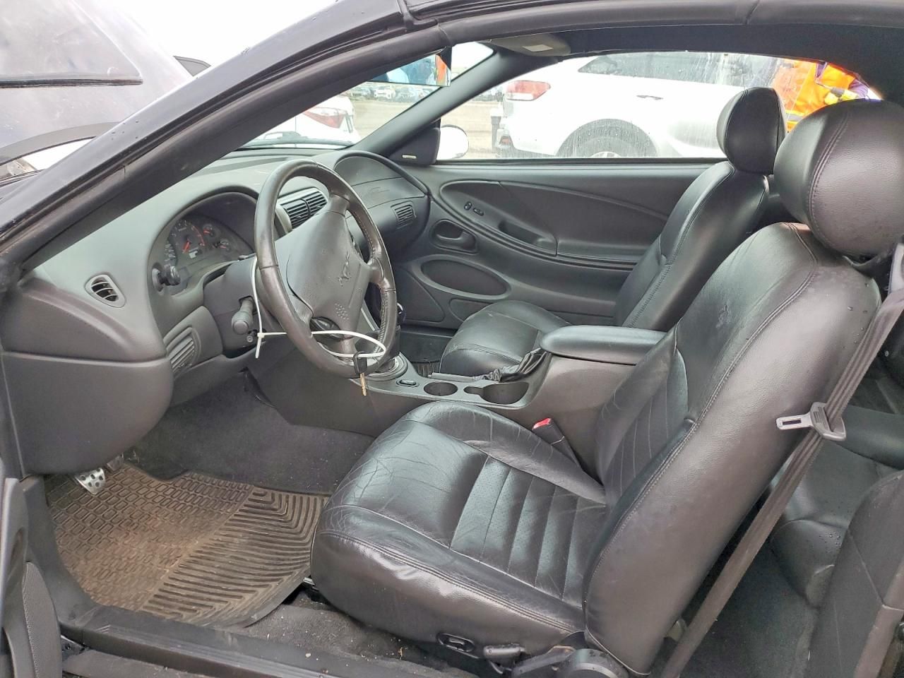 2004 Ford Mustang gt