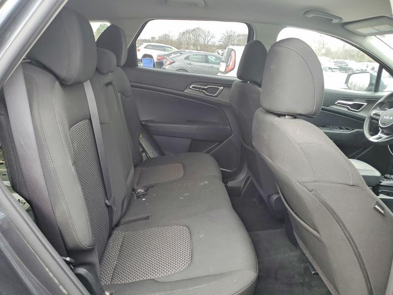 2023 KIA Sportage lx