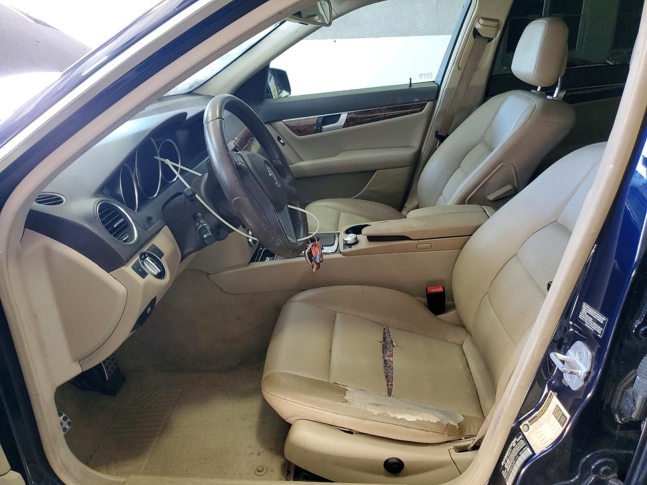 2012 Mercedes-Benz C 250