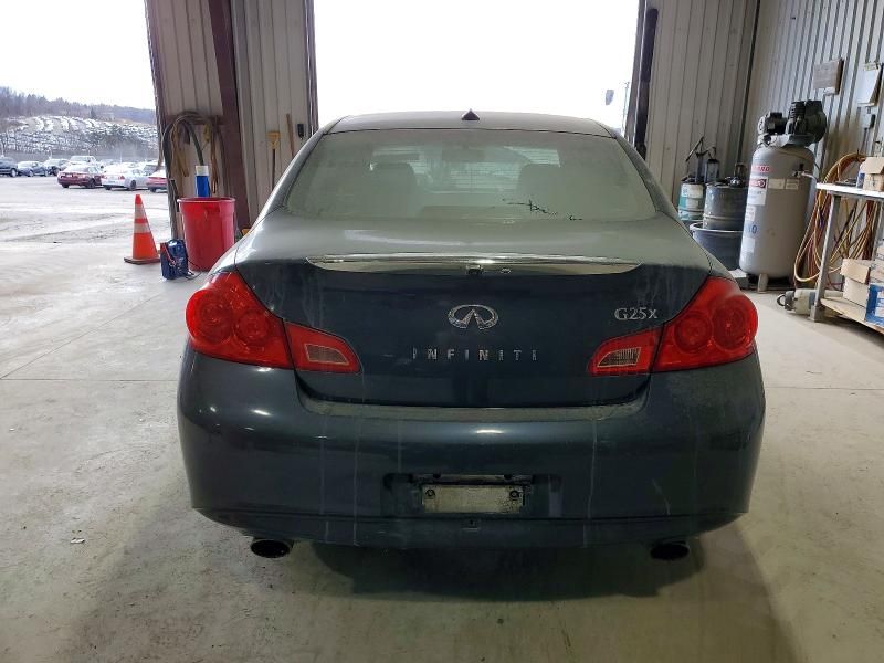 2011 Infiniti G25