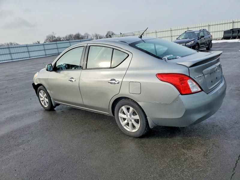 2014 Nissan Versa s