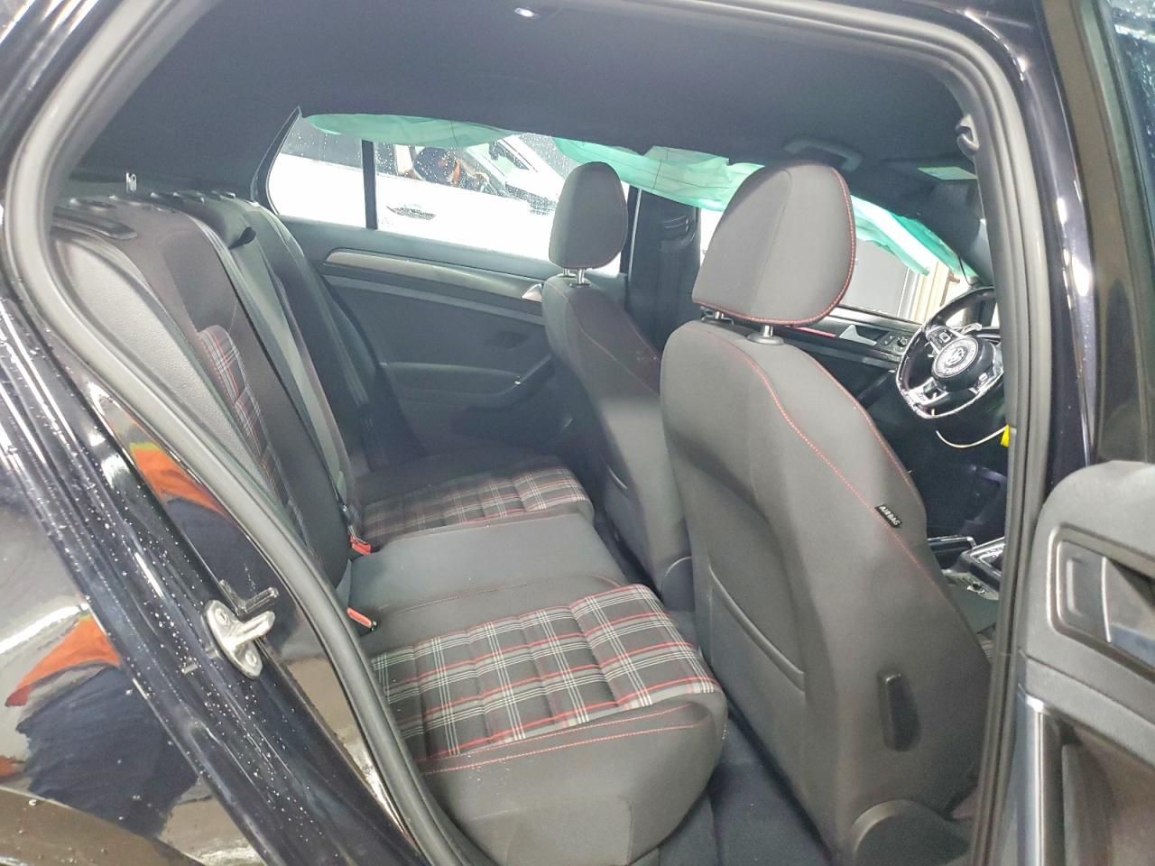 2018 Volkswagen Gti S/se