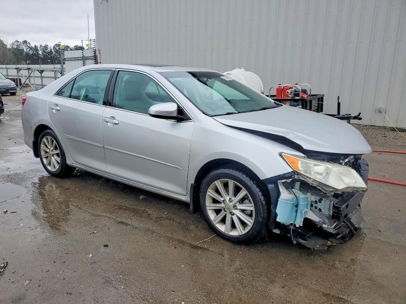 2014 Toyota Camry xle