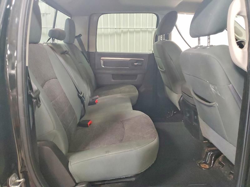 2016 Dodge Ram 1500 slt