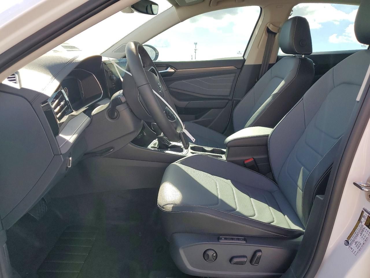 2025 Volkswagen Jetta sel