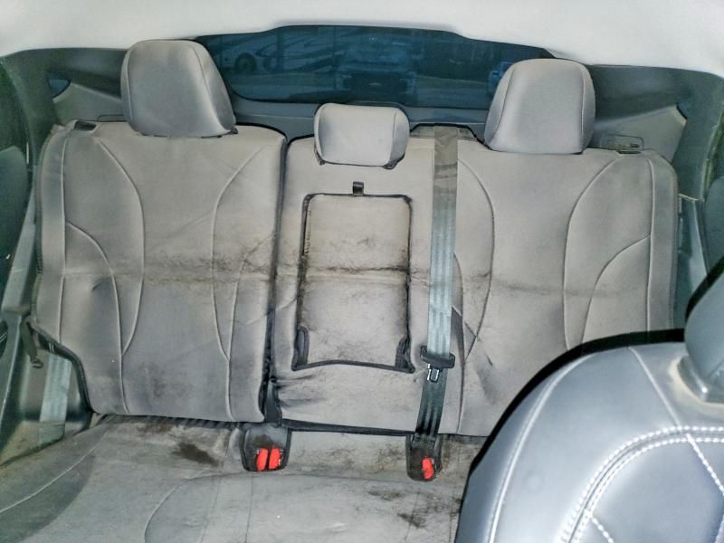 2022 Ford Mustang Mach-e Select