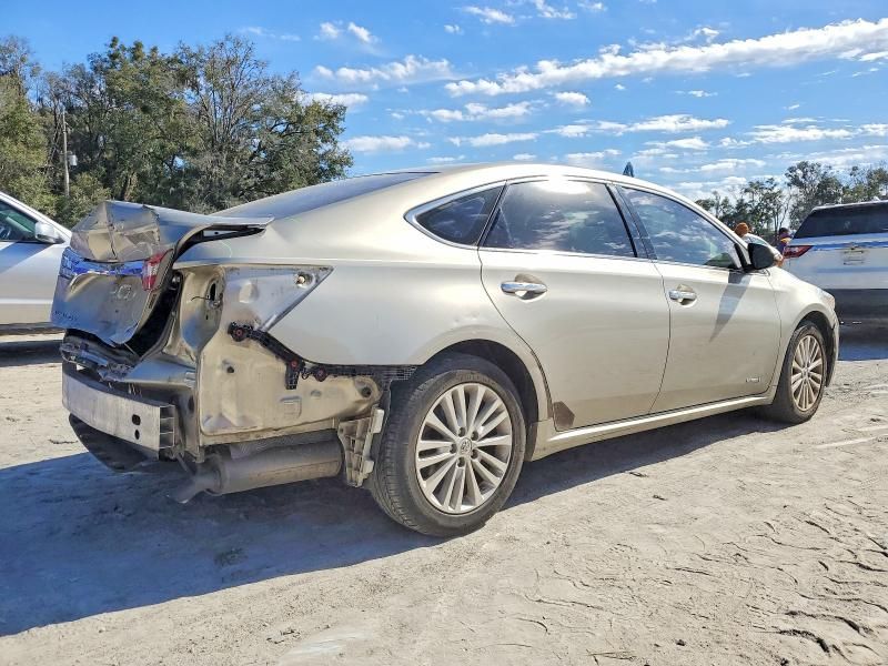 2013 Toyota Avalon Hybrid