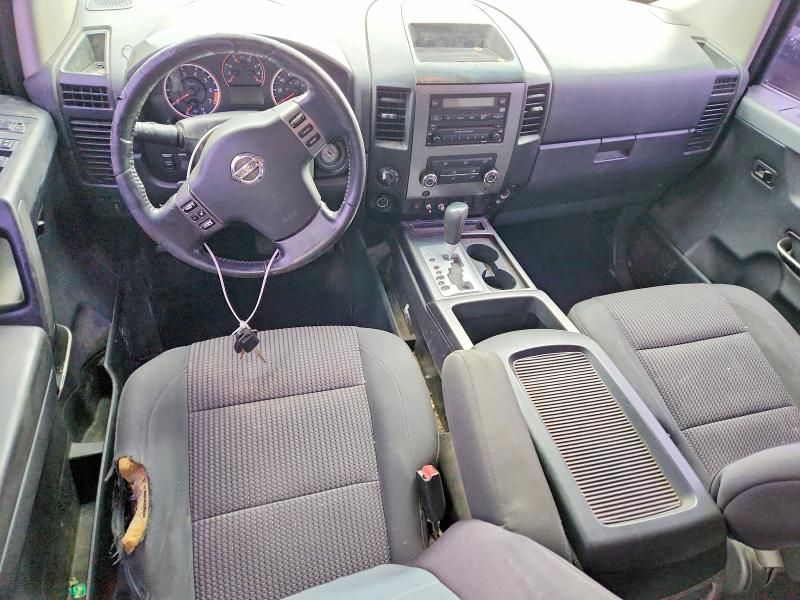 2010 Nissan Titan xe