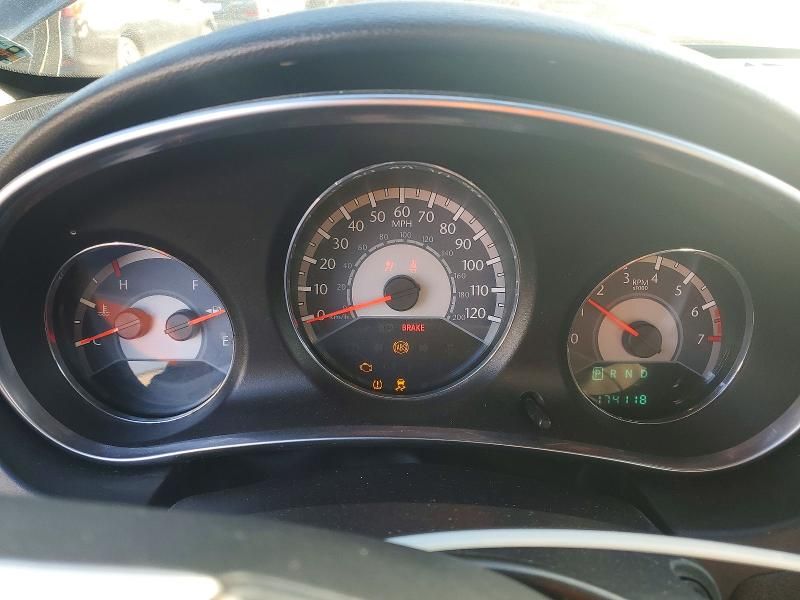 2012 Chrysler 200 lx