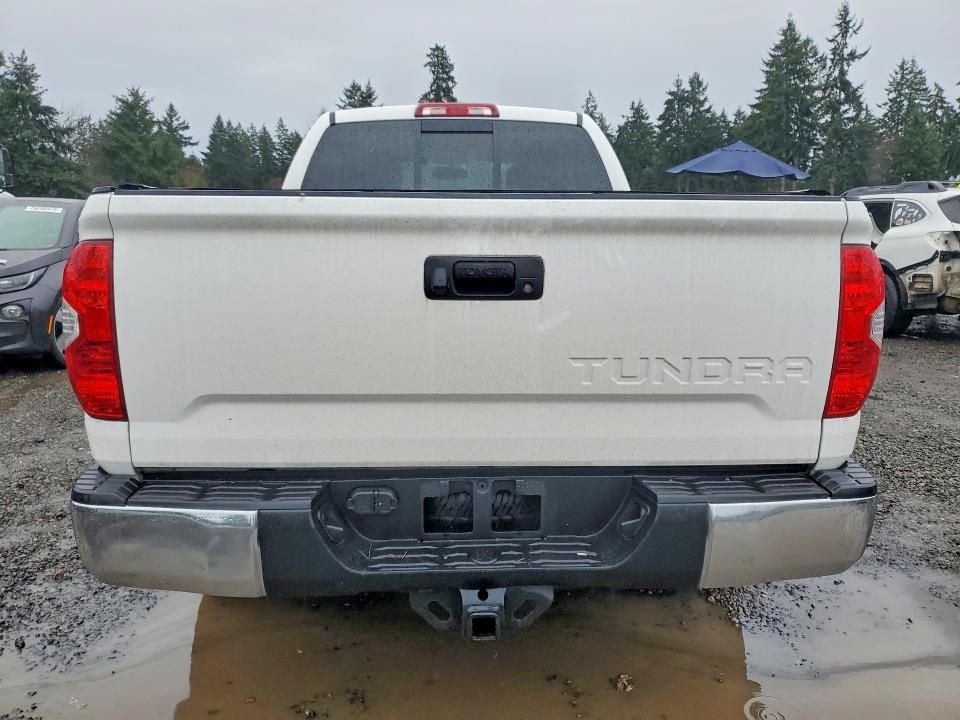 2017 Toyota Tundra Double cab sr